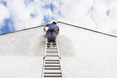 Peinture extérieure à l'Aiguillon-sur-Vie — façades et ravalement